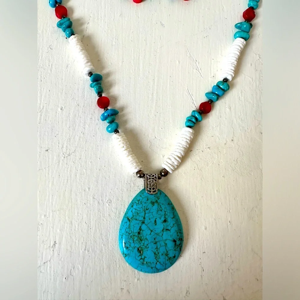 Turquoise Coral Sea Puka Shell Southwestern Boho Native Necklace Earrings Set - Picture 3 of 4